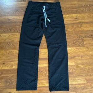 Figs Livingston Basic Scrub Pants